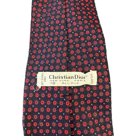 Dior Red Silk Tie with Geometric Pattern 90s Vintage - Picture 3 of 5